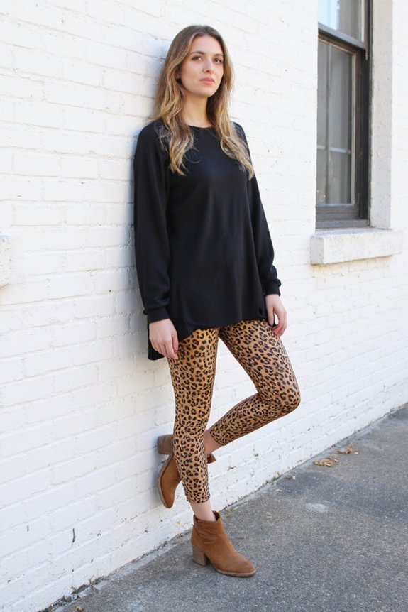 bold printed capri leggings