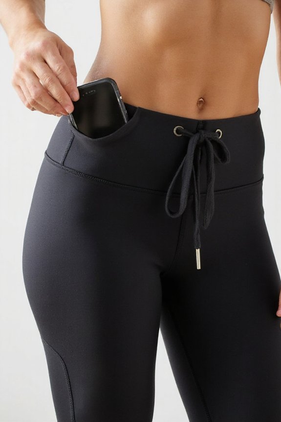 innovative leggings with pockets