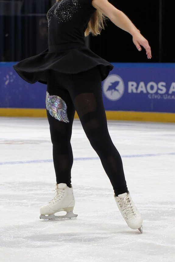 moisture wicking supportive skate leggings